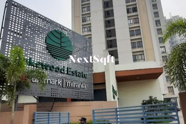 Unimark Lakewood estate resale 2bhk flat 2nd floor 82Lakh price