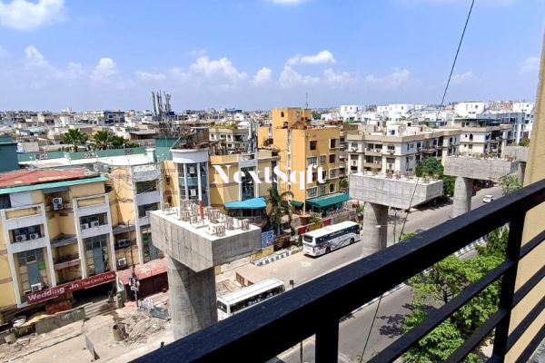Haldiram Complex New 3BHk 1568sqft flat sale Road facing