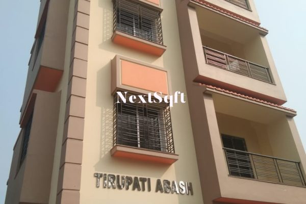 Chinarpark near dasadrone khalar math New 2bhk sale with parking at 35L